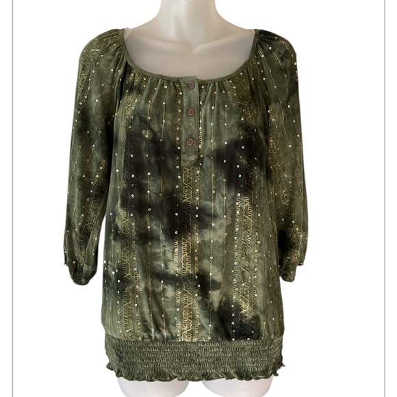 Dress Barn sage green shirt with a little sparkle NWT size small spring - Picture 2 of 11